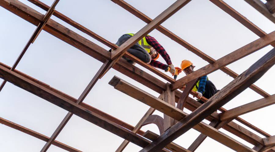 Expert tile roof repair services in Sneads, FL
